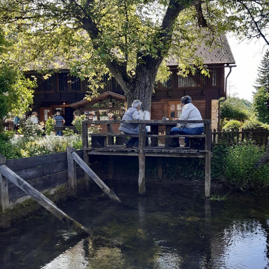 Guesthouse Pod Rastockim Krovom Slunj Luaran gambar